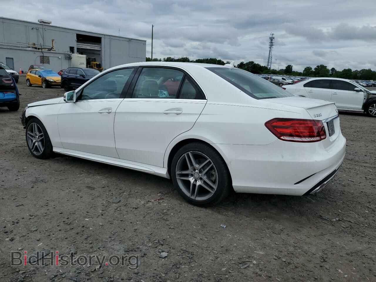2015 MERCEDES-BENZ E-CLASS - VIN: WDDHF8JB8FB105341 - Фото 2