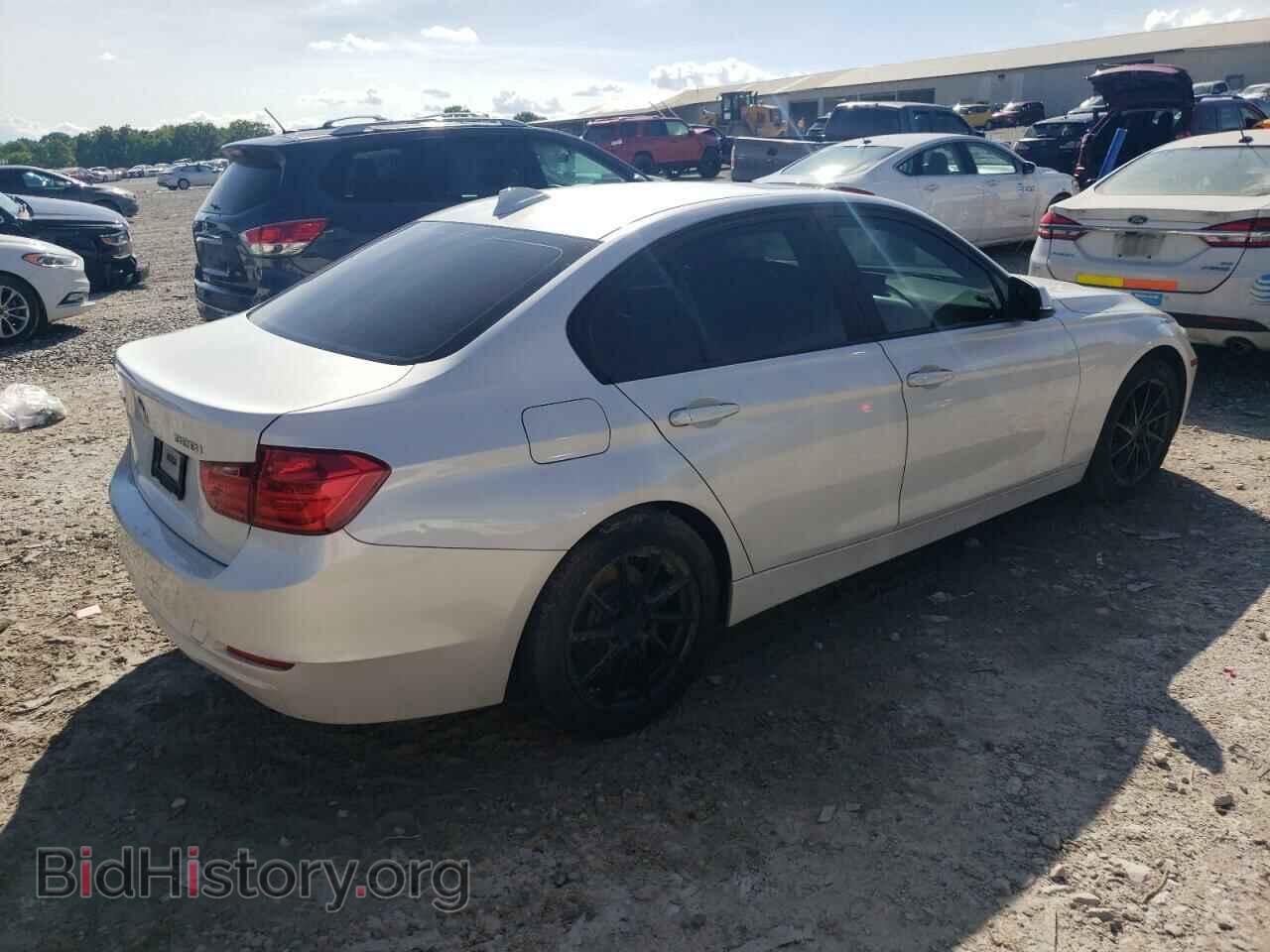 2013 BMW 3 SERIES - VIN: WBA3B3C5XDF539645 - Фото 3