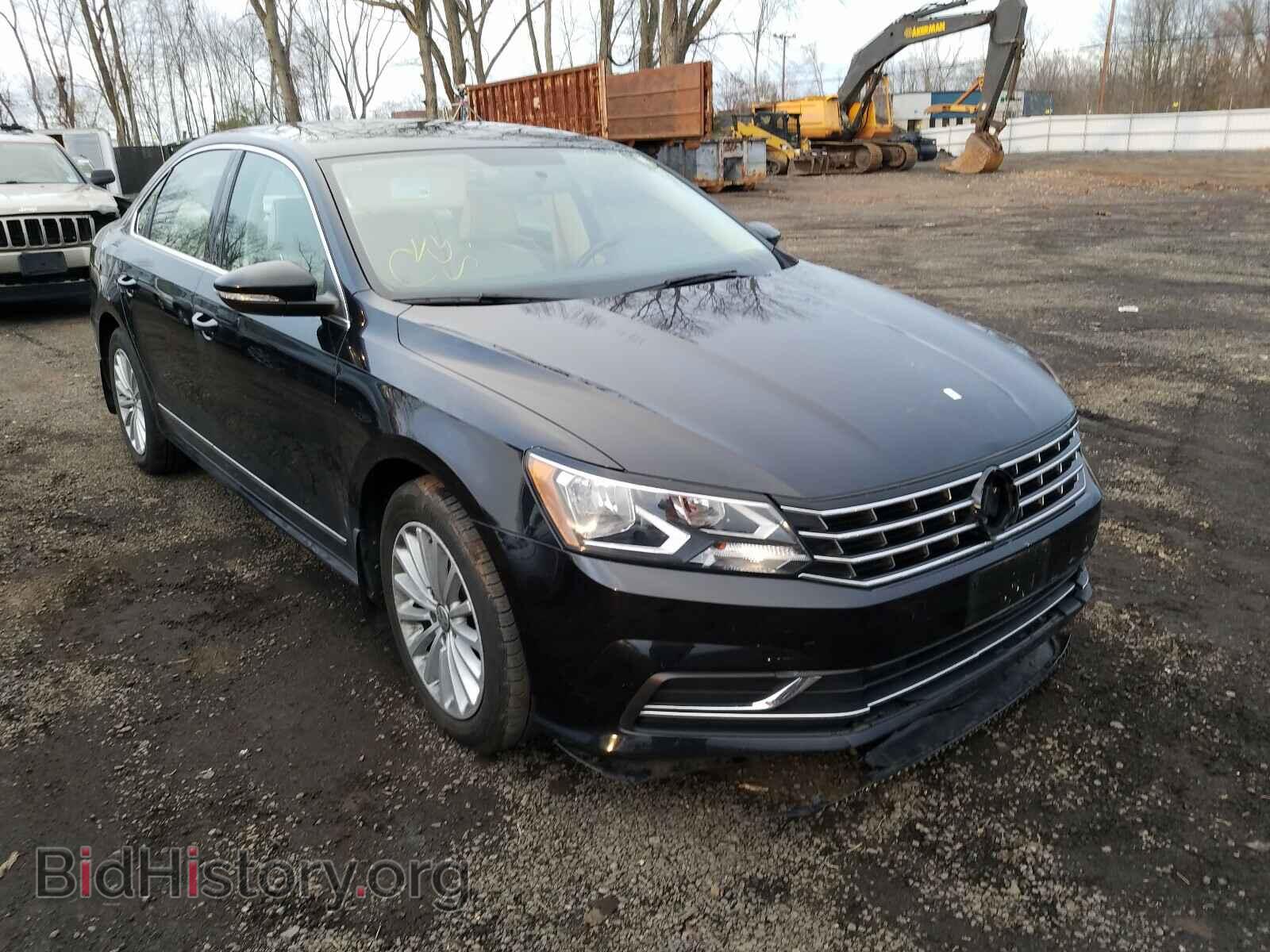 Photo 1VWBT7A39HC012799 - VOLKSWAGEN PASSAT 2017