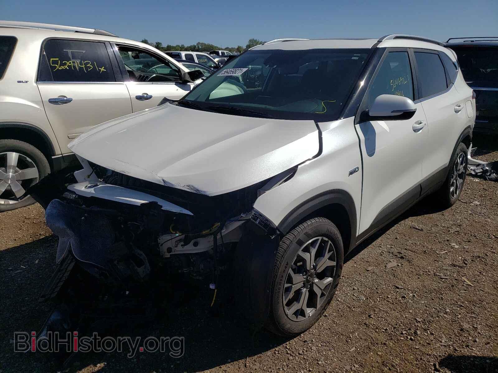 2021 KIA SELTOS - VIN: KNDERCAA0M7172613 - Фото 2