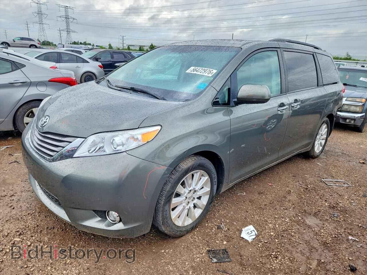 Фотография 5TDDK3DC2CS044357 - TOYOTA SIENNA 2012