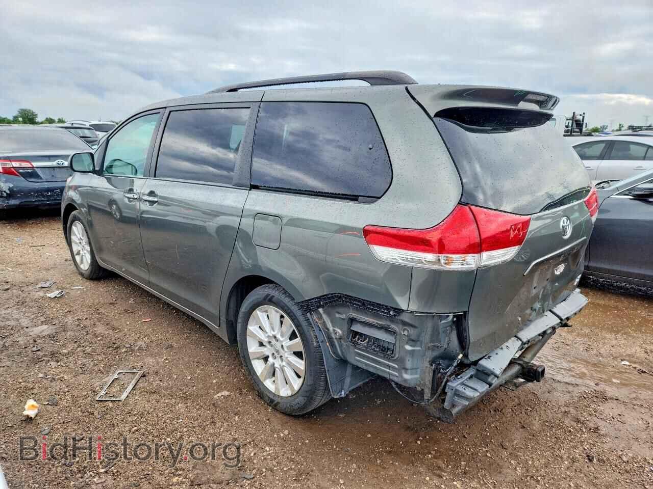 2012 TOYOTA SIENNA - VIN: 5TDDK3DC2CS044357 - Фото 2