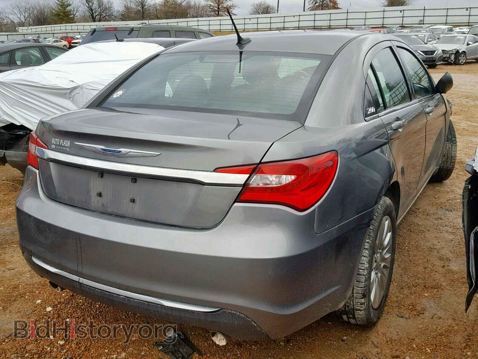 2013 CHRYSLER 200 - VIN: 1C3CCBAG1DN724353 - Фото 4