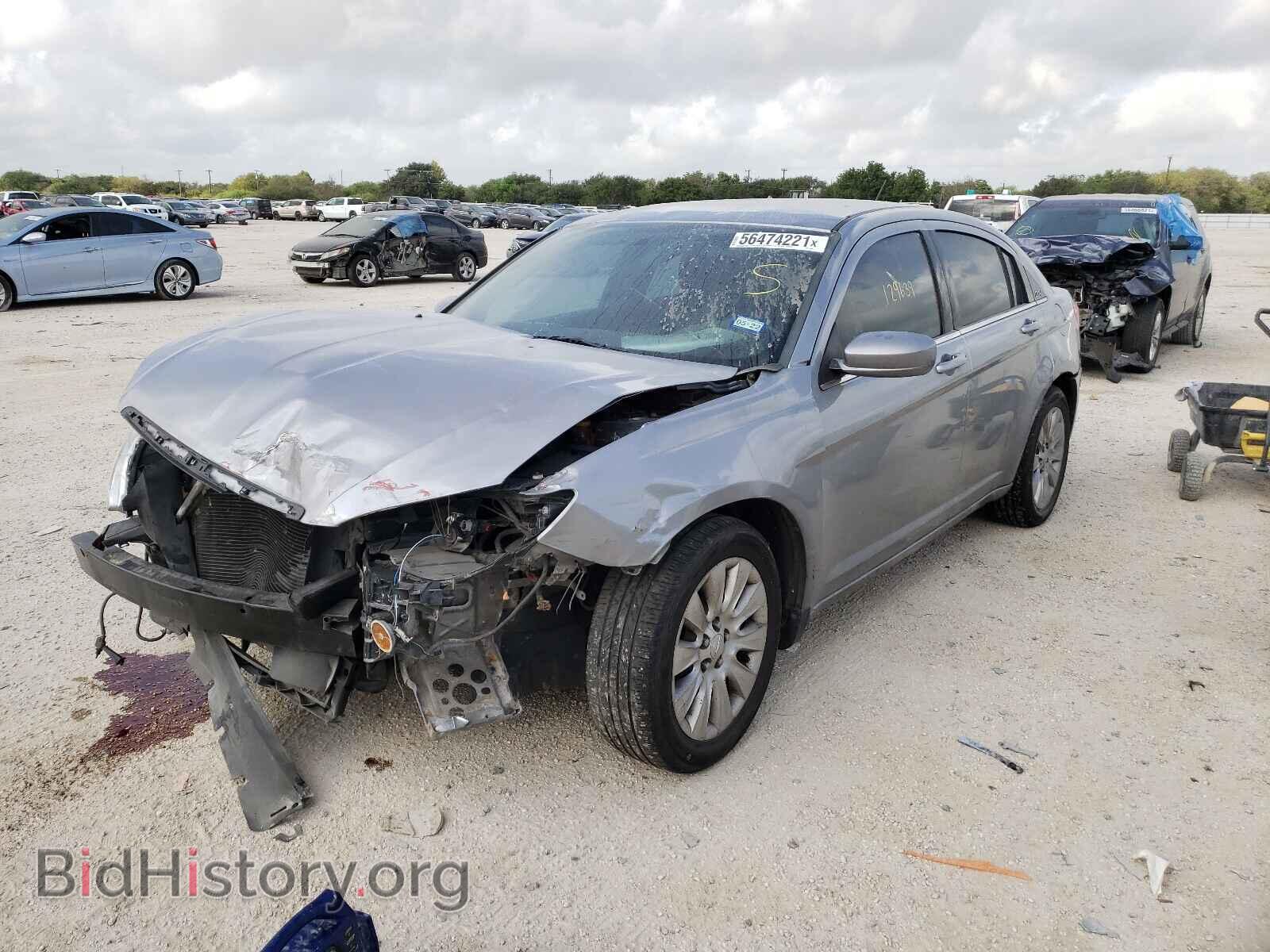 2014 CHRYSLER 200 - VIN: 1C3CCBAB0EN141486 - Фото 2