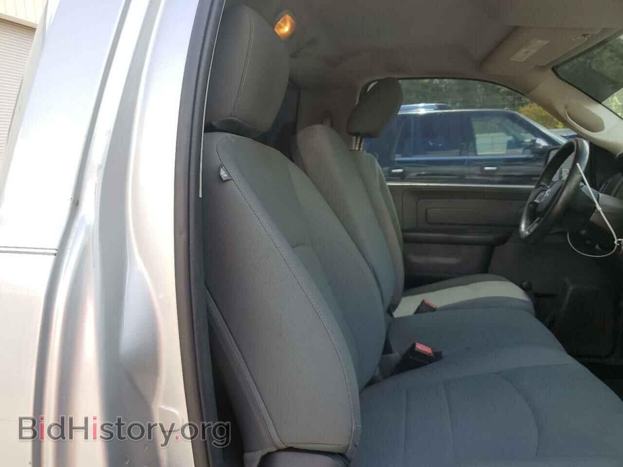 2015 RAM 1500 - VIN: 3C6JR6AG6FG574512 - Фото 10