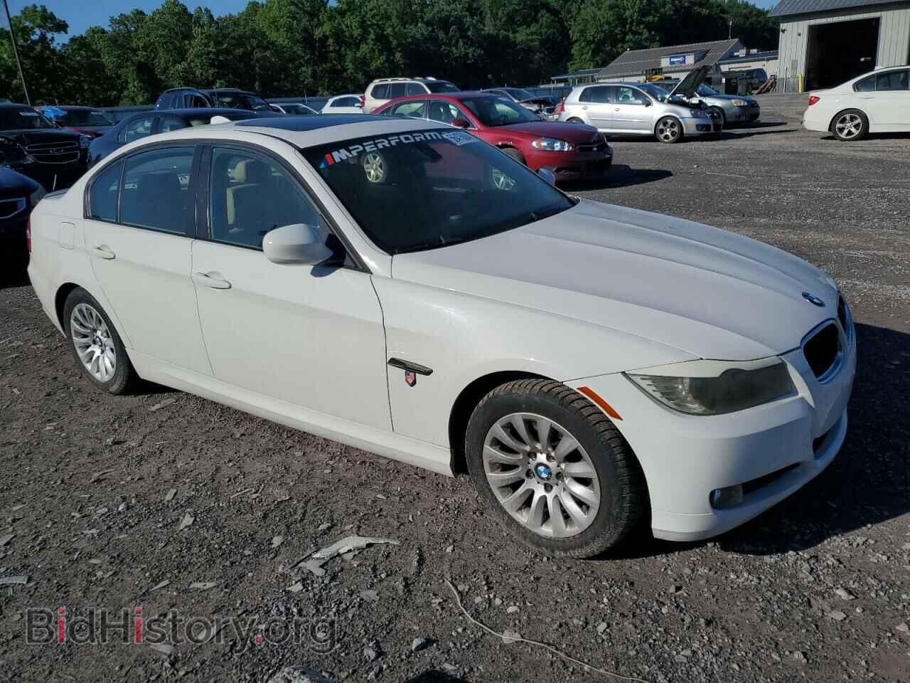 2009 BMW 3 SERIES - VIN: WBAPH57589NL78411 - Фото 4
