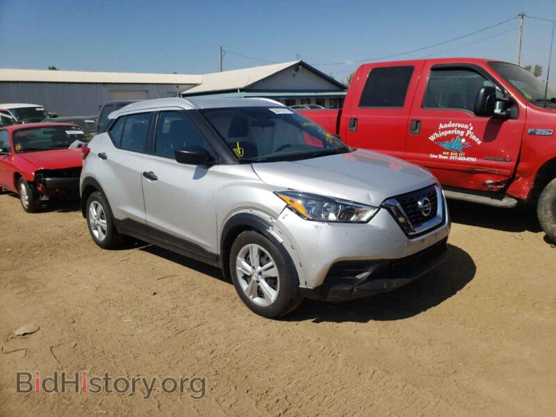 2019 Nissan KICKS KICKS S (VIN 3N1CP5CU3KL559894) — фото 1 из 10, Copart, повреждение: бок