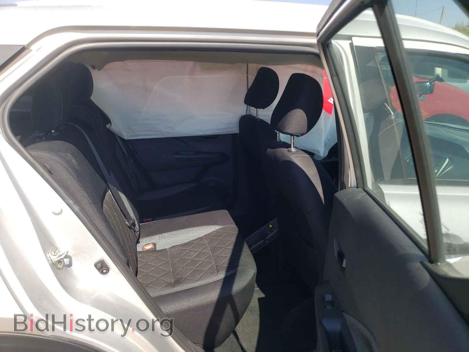 2019 NISSAN KICKS - VIN: 3N1CP5CU3KL559894 - Фото 6