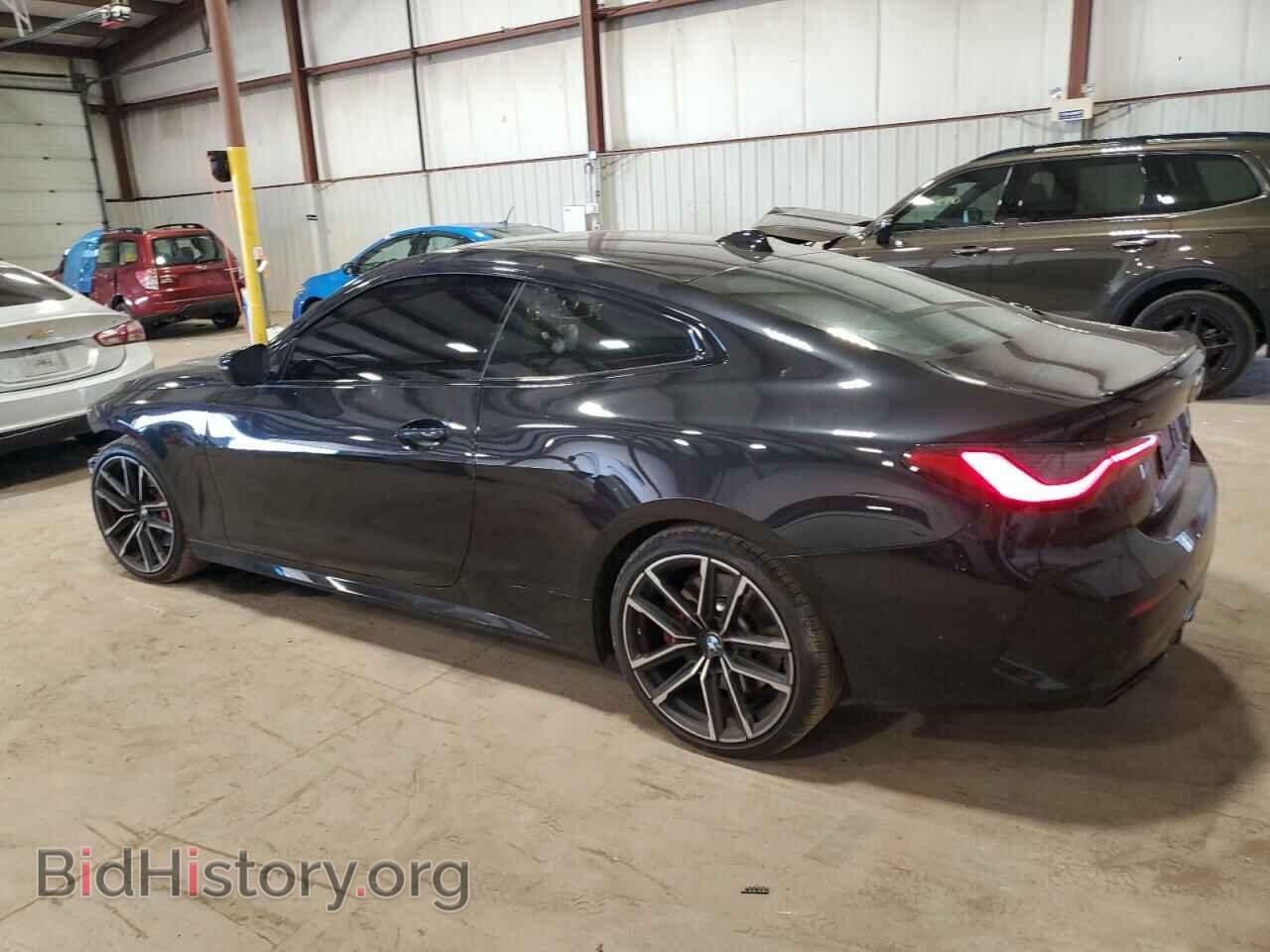 2021 BMW M4 - VIN: WBA13AR06MCF33933 - Photo 2