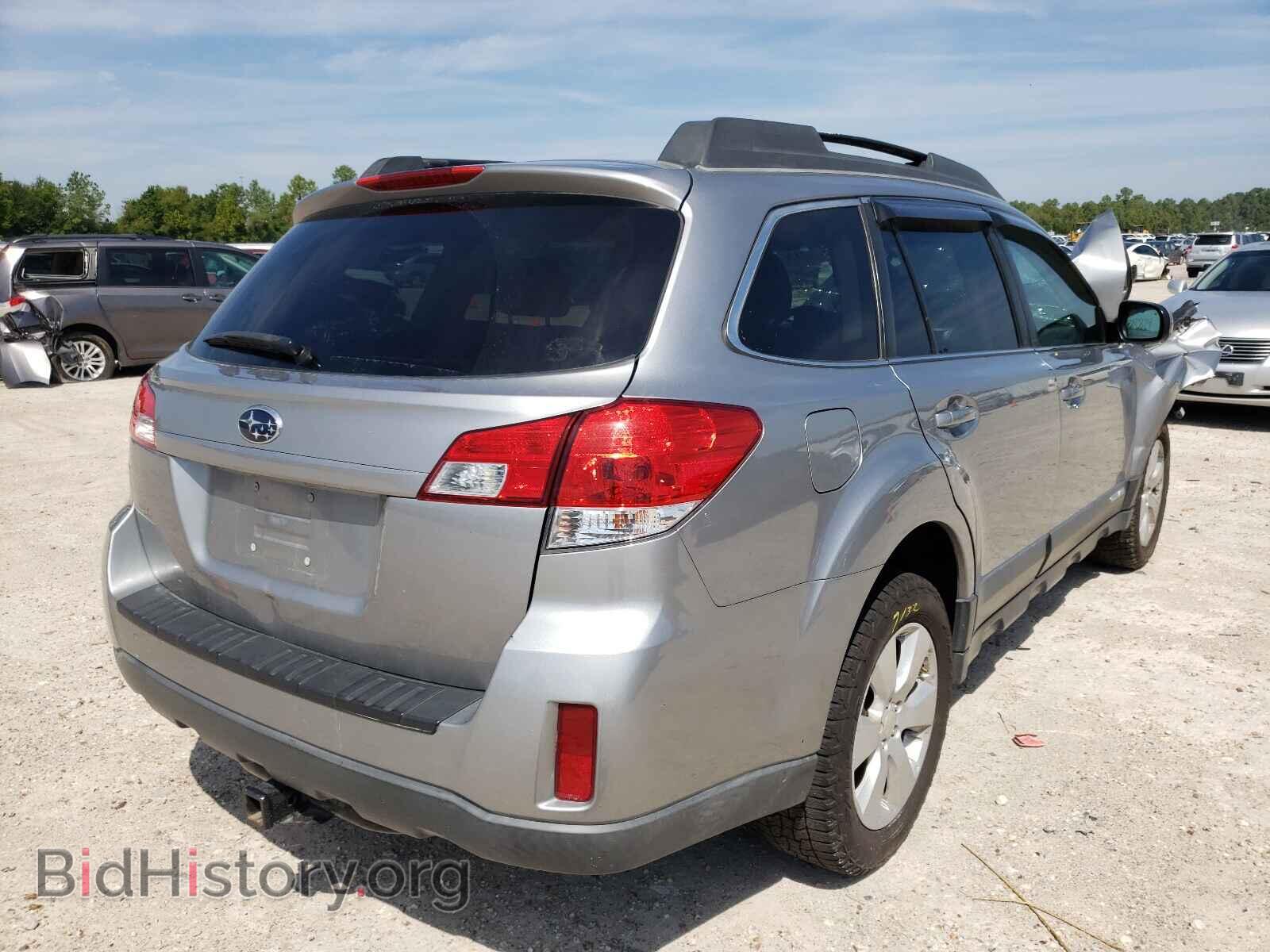 2010 SUBARU OUTBACK - VIN: 4S4BRBGC8A1354947 - Photo 4