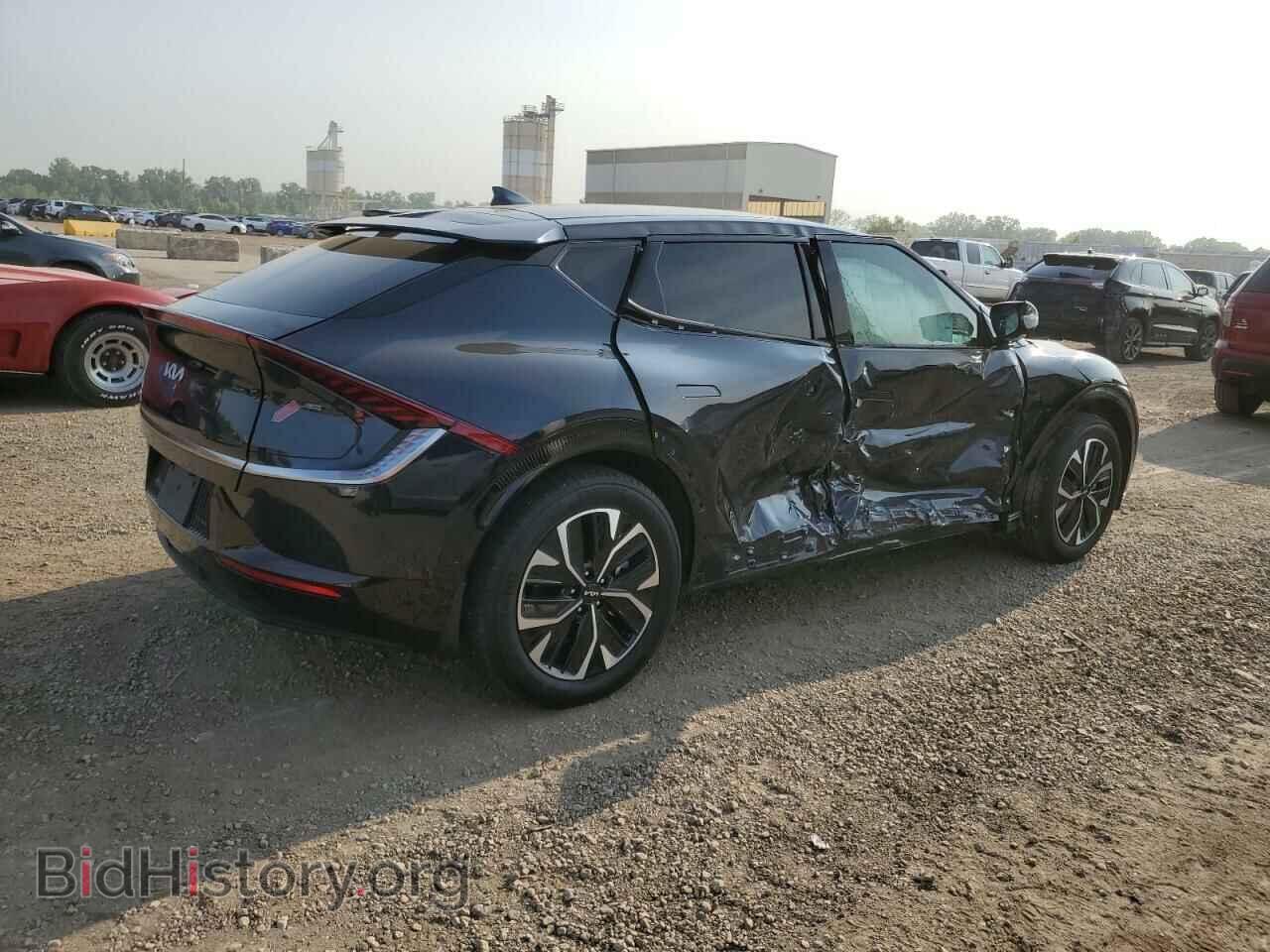 2023 KIA EV6 LIGHT - VIN: KNDC3DLC8P5103018 - Photo 3