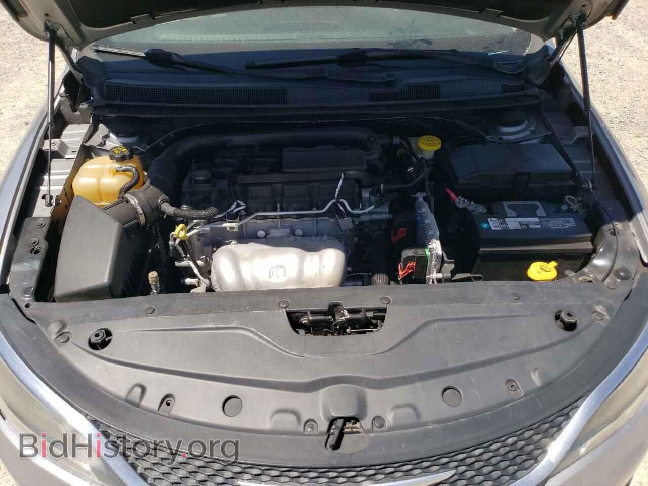 2016 CHRYSLER 200 - VIN: 1C3CCCAB2GN145757 - Фото 11