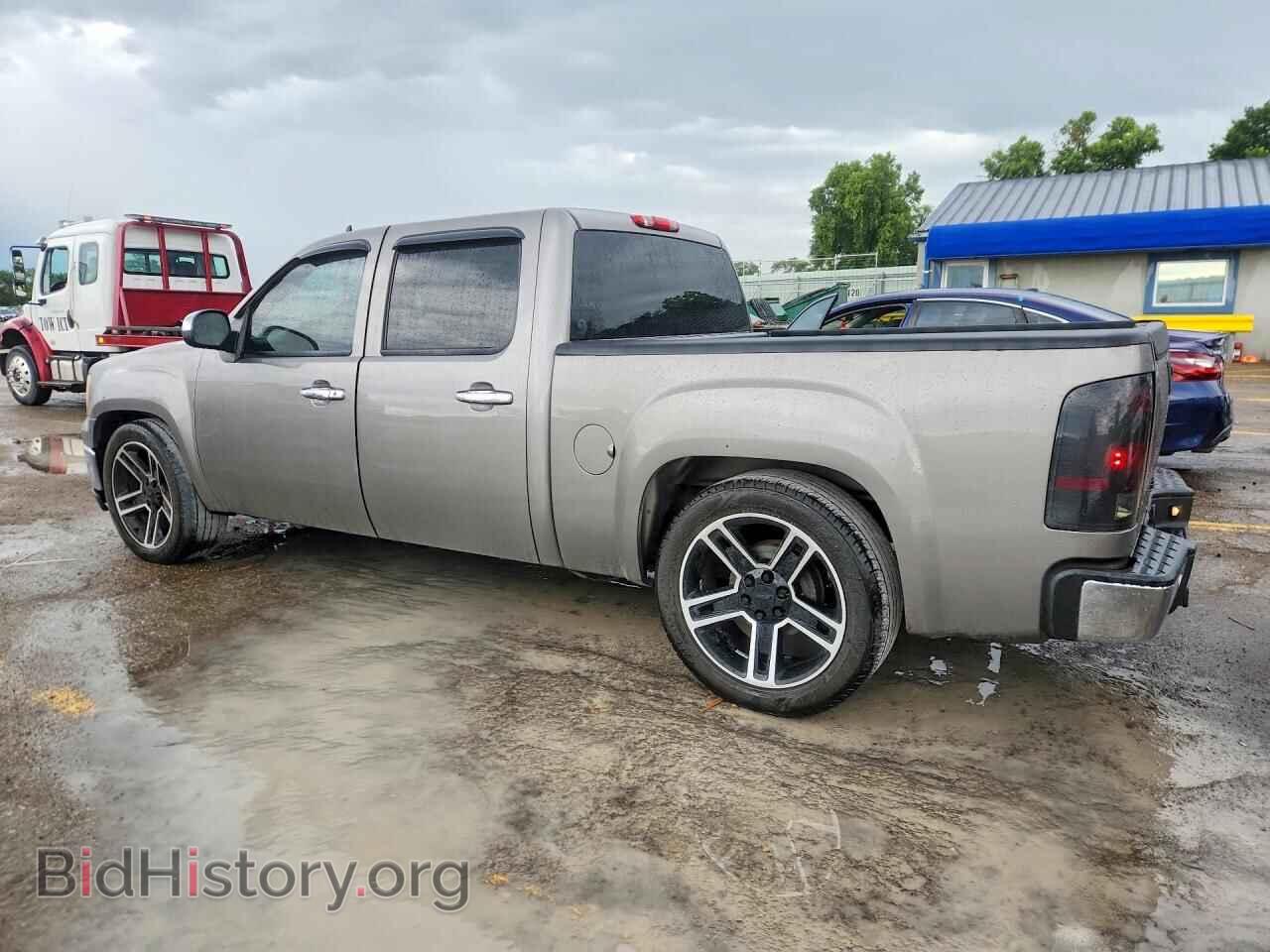 2009 GMC SIERRA - VIN: 3GTEC33J99G210205 - Фото 2