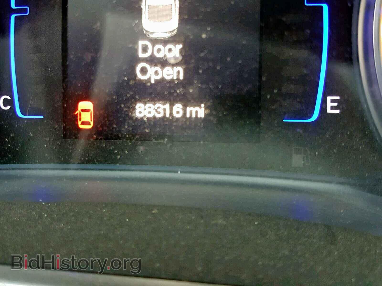 2015 CHRYSLER 200 - VIN: 1C3CCCAB5FN569254 - Photo 8