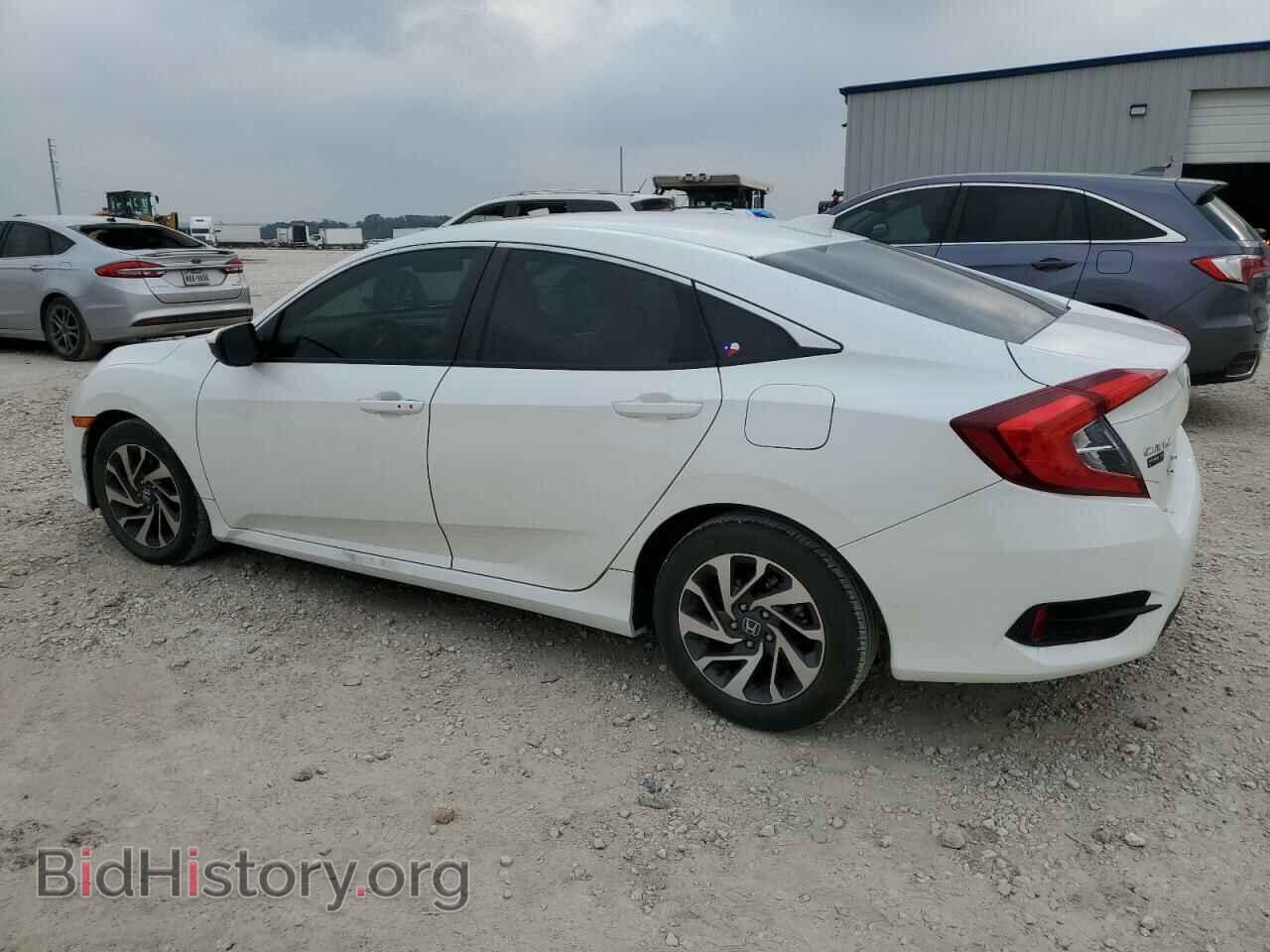 2017 HONDA CIVIC - VIN: 19XFC2F78HE040721 - Фото 2