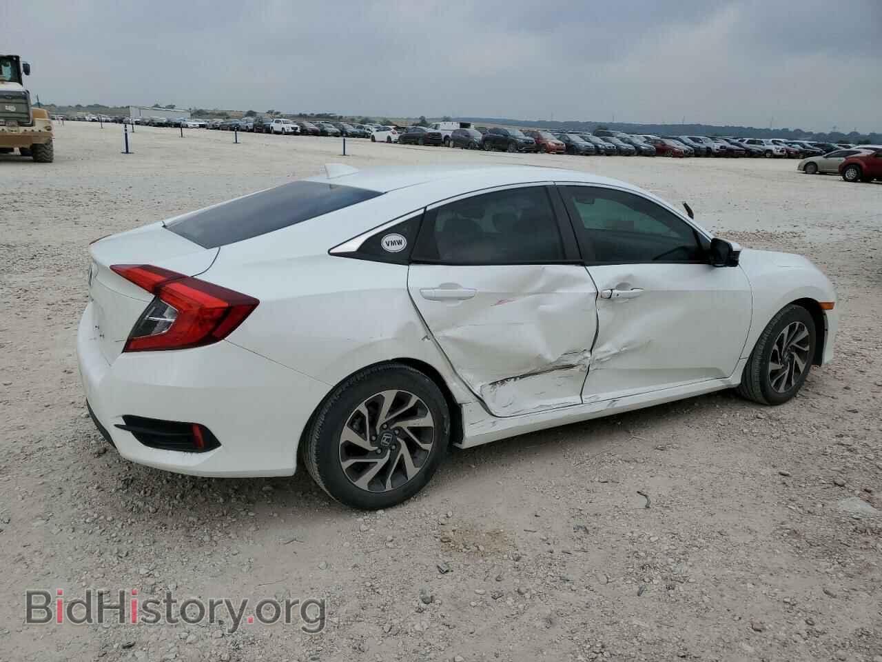 2017 HONDA CIVIC - VIN: 19XFC2F78HE040721 - Фото 3