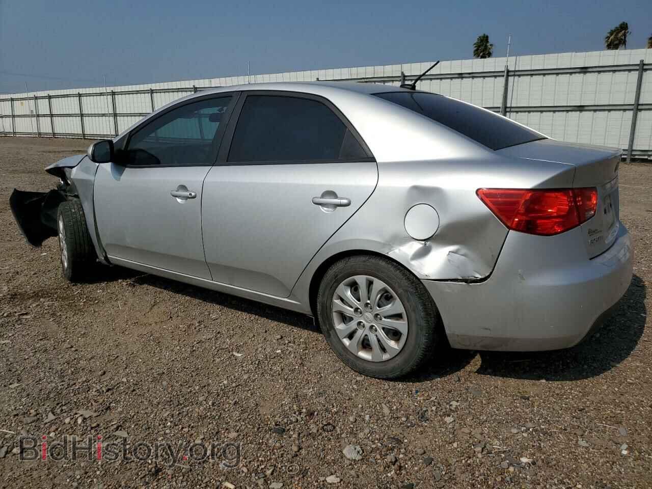 2012 KIA FORTE - VIN: KNAFT4A2XC5612803 - Фото 2