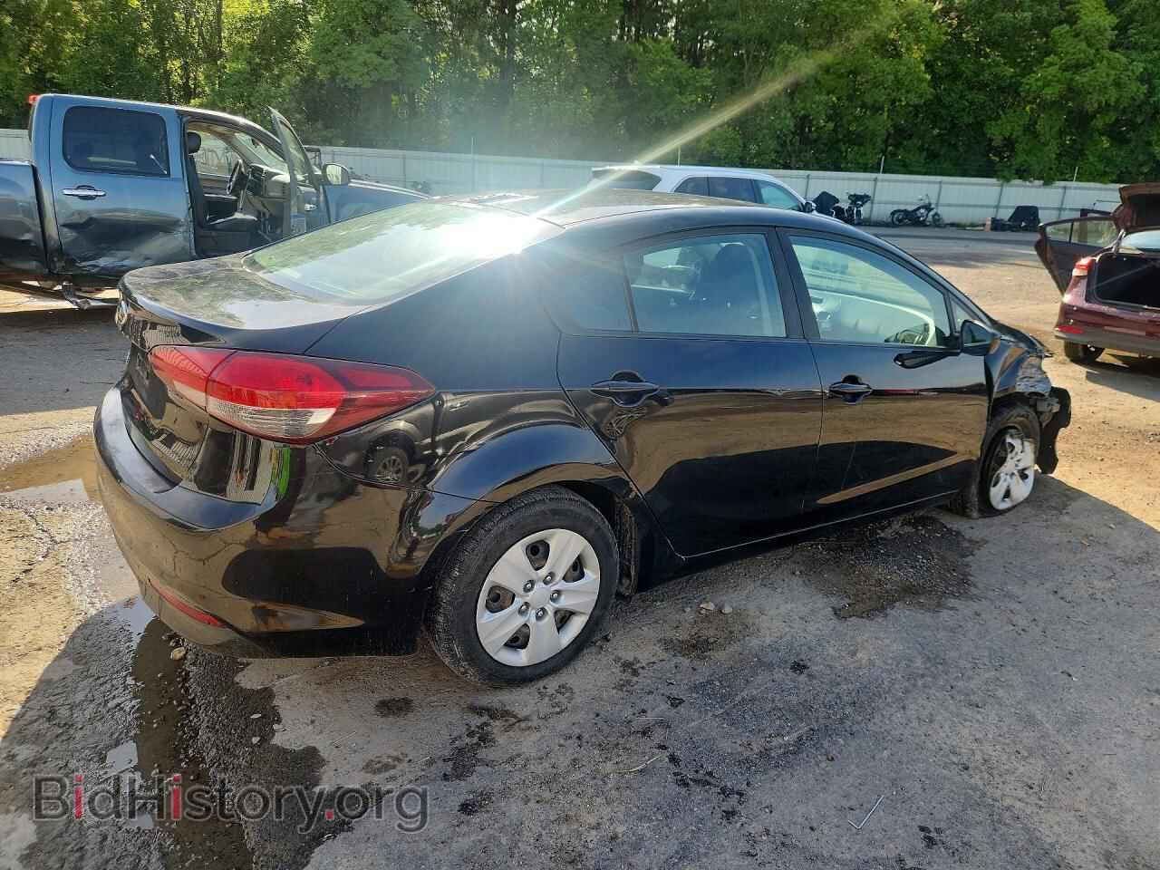 2017 KIA FORTE - VIN: 3KPFK4A77HE126124 - Фото 3