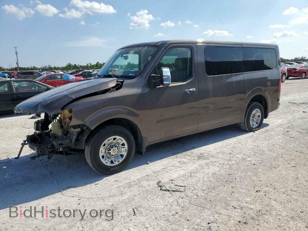 Фотография 5BZAF0AA9HN853473 - NISSAN NV 2017