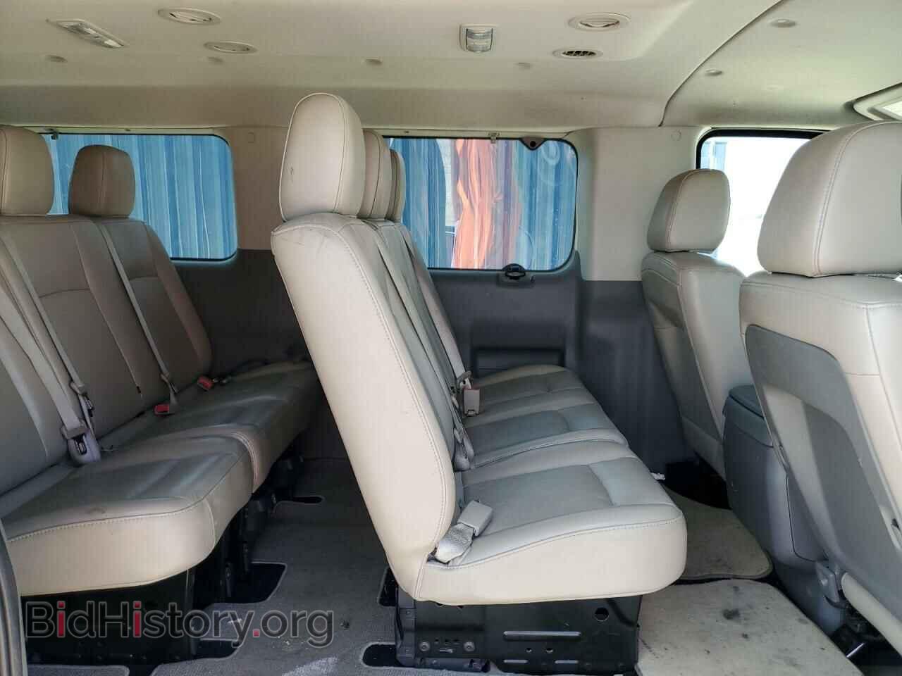 2017 NISSAN NV - VIN: 5BZAF0AA9HN853473 - Фото 11