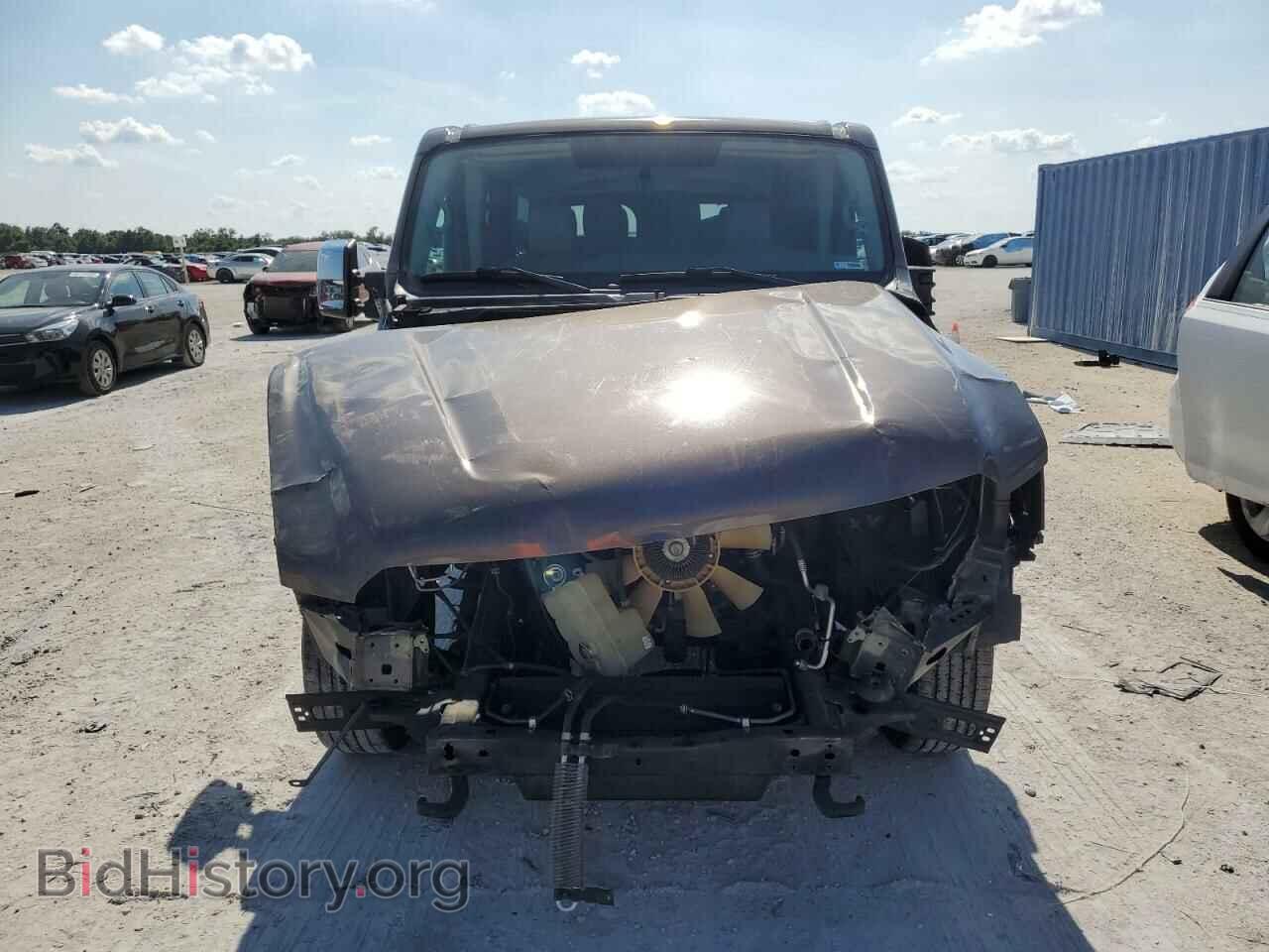2017 NISSAN NV - VIN: 5BZAF0AA9HN853473 - Фото 5