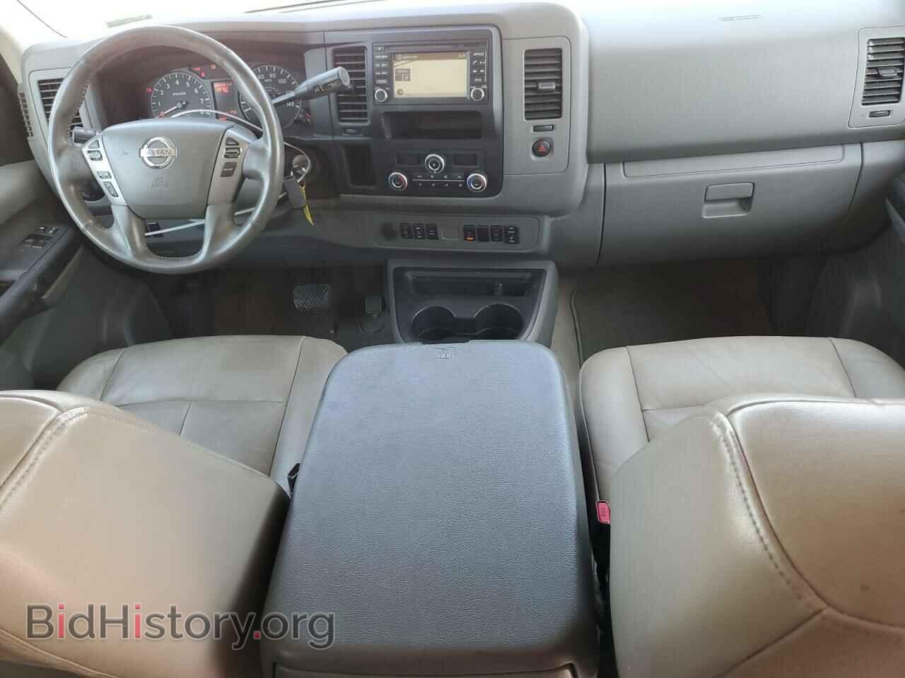 2017 NISSAN NV - VIN: 5BZAF0AA9HN853473 - Фото 8
