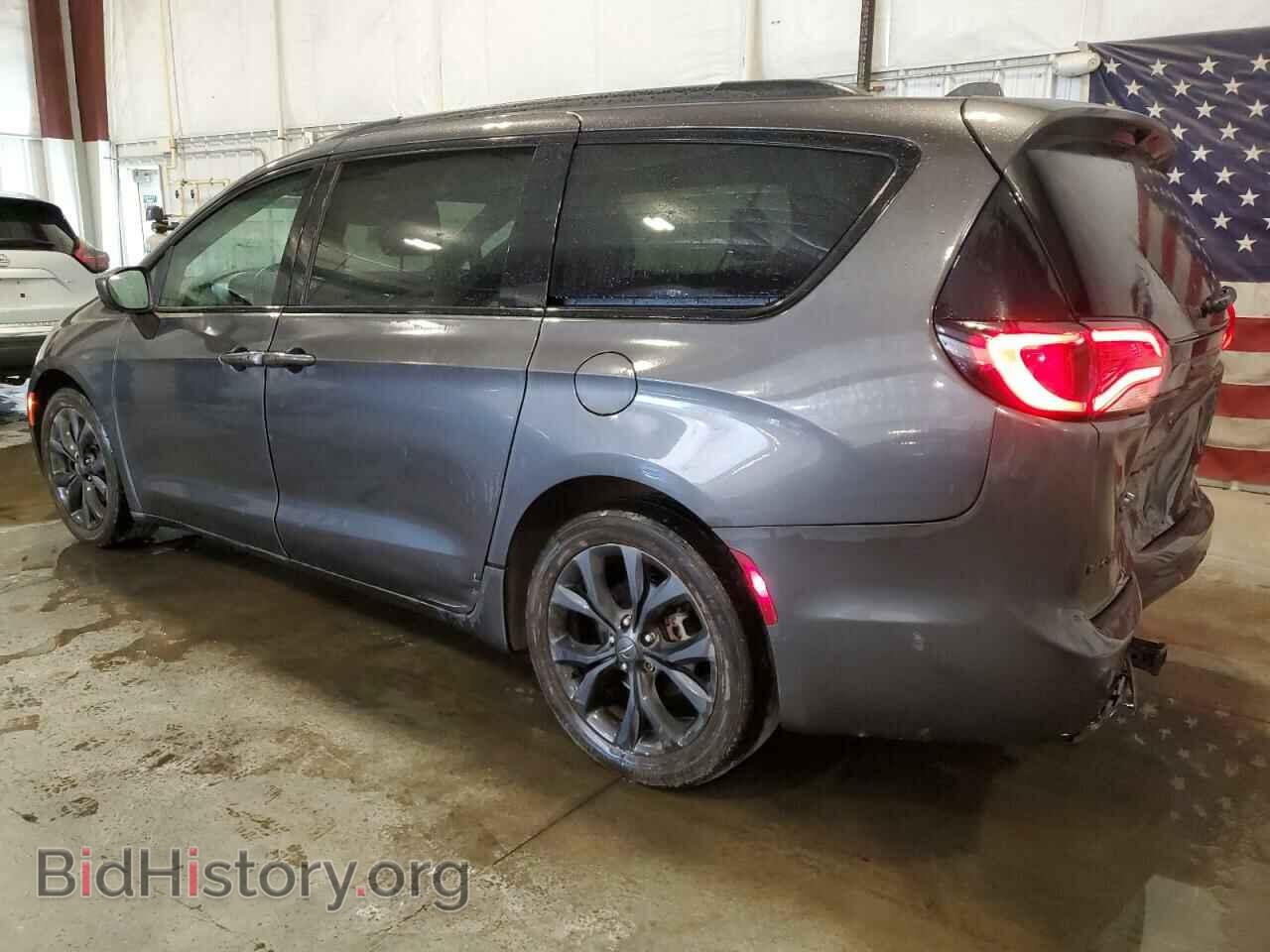 2019 CHRYSLER PACIFICA - VIN: 2C4RC1EGXKR657942 - Фото 2