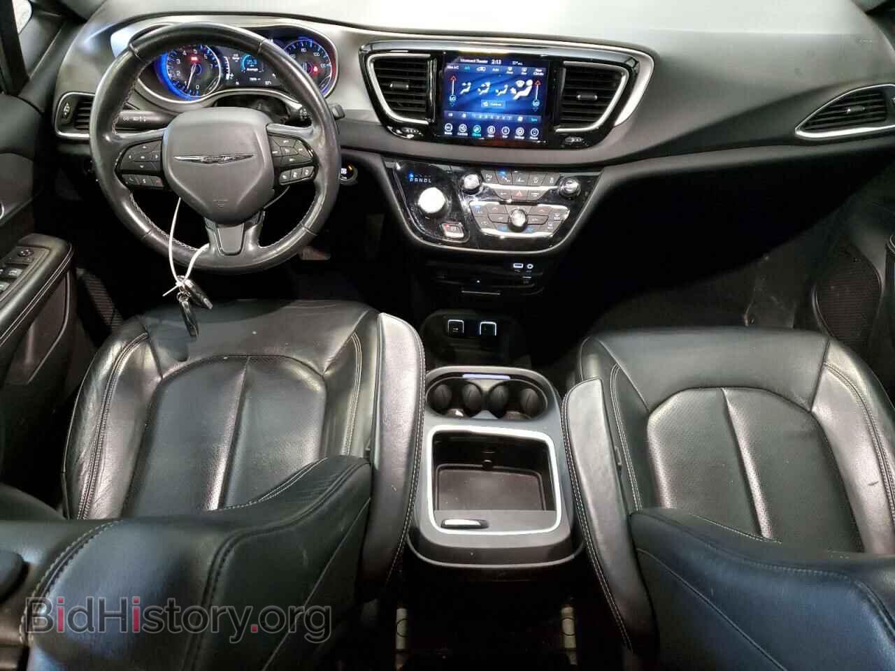 2019 CHRYSLER PACIFICA - VIN: 2C4RC1EGXKR657942 - Фото 8