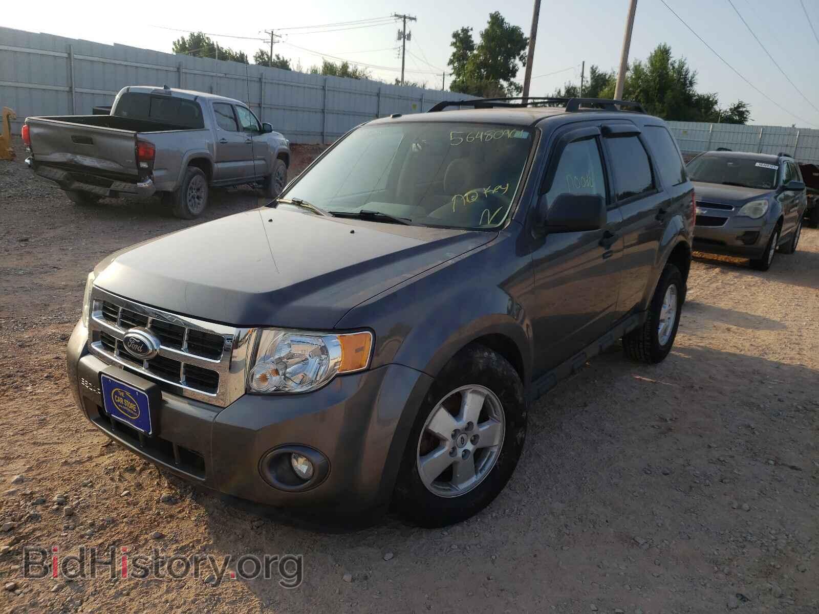 2011 FORD ESCAPE - VIN: 1FMCU9DG8BKB11475 - Photo 2
