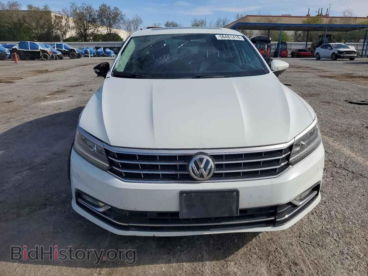 2018 VOLKSWAGEN PASSAT - VIN: 1VWBA7A35JC001049 - Фото 5