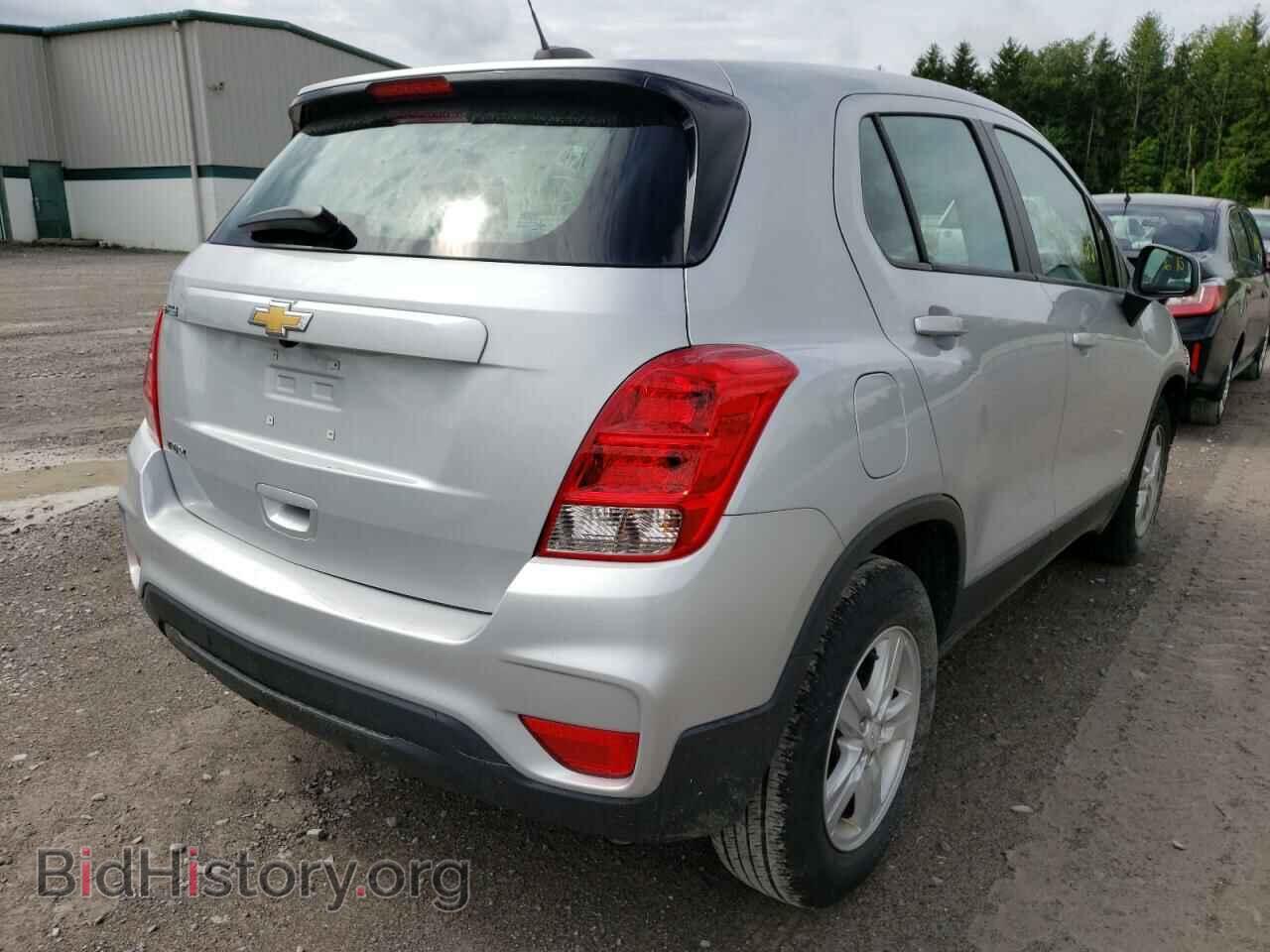 2019 CHEVROLET TRAX - VIN: 3GNCJKSB3KL206060 - Фото 4