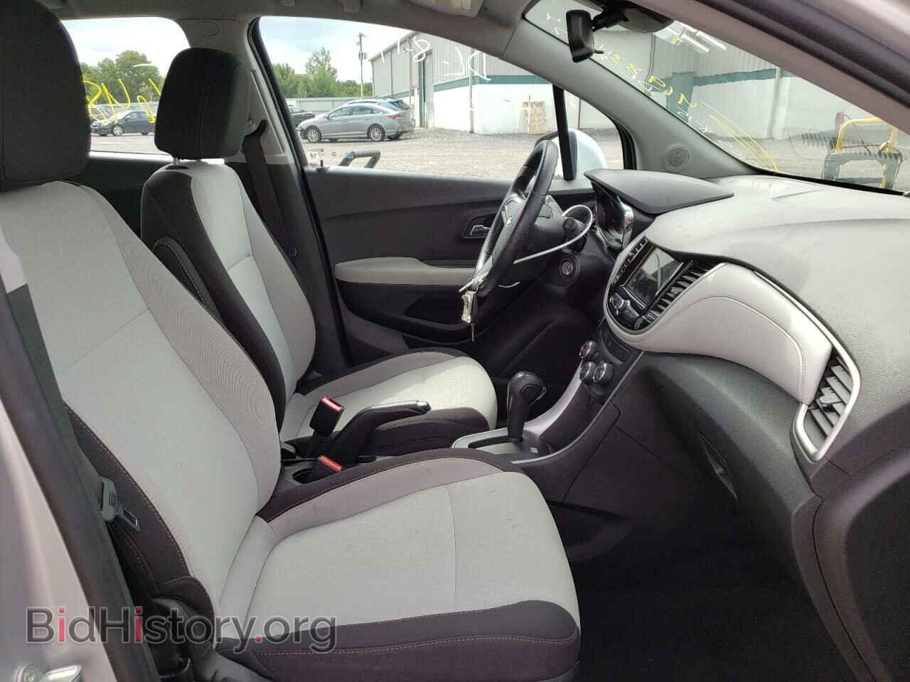 2019 CHEVROLET TRAX - VIN: 3GNCJKSB3KL206060 - Фото 5
