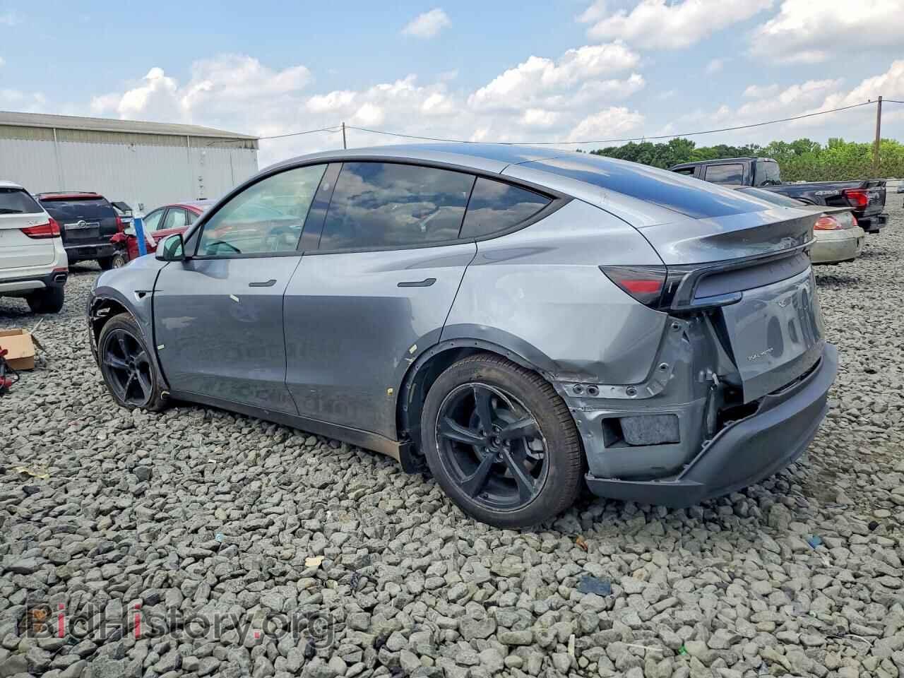 2026 TESLA MODEL Y - VIN: 7SAYGDEEXTA382585 - Photo 2