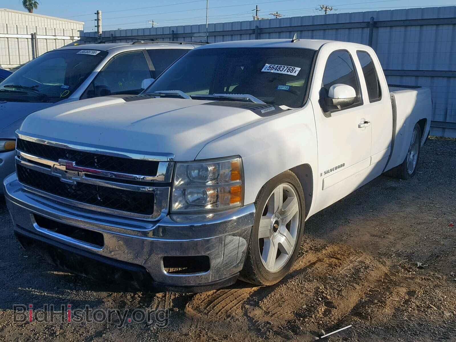 2007 CHEVROLET SILVERADO - VIN: 2GCEC19J371578297 - Photo 2