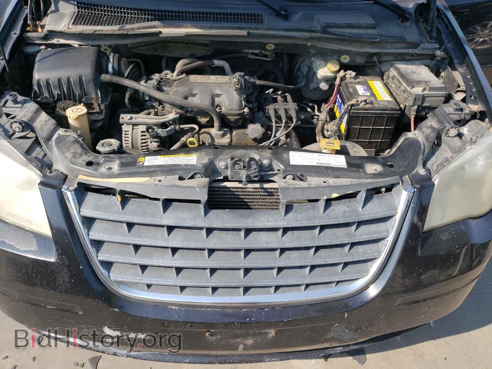 2008 CHRYSLER MINIVAN - VIN: 2A8HR54P18R738171 - Фото 7
