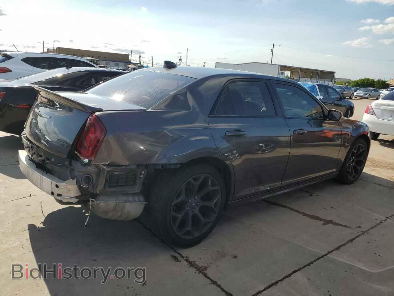 2017 CHRYSLER 300 - VIN: 2C3CCABG5HH668845 - Фото 3