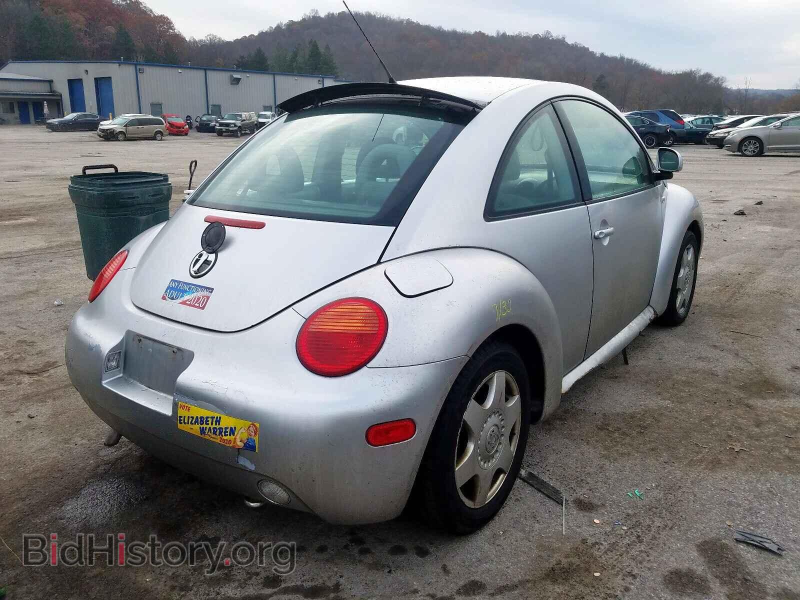 2000 VOLKSWAGEN BEETLE - VIN: 3VWDD21C0YM497664 - Фото 4
