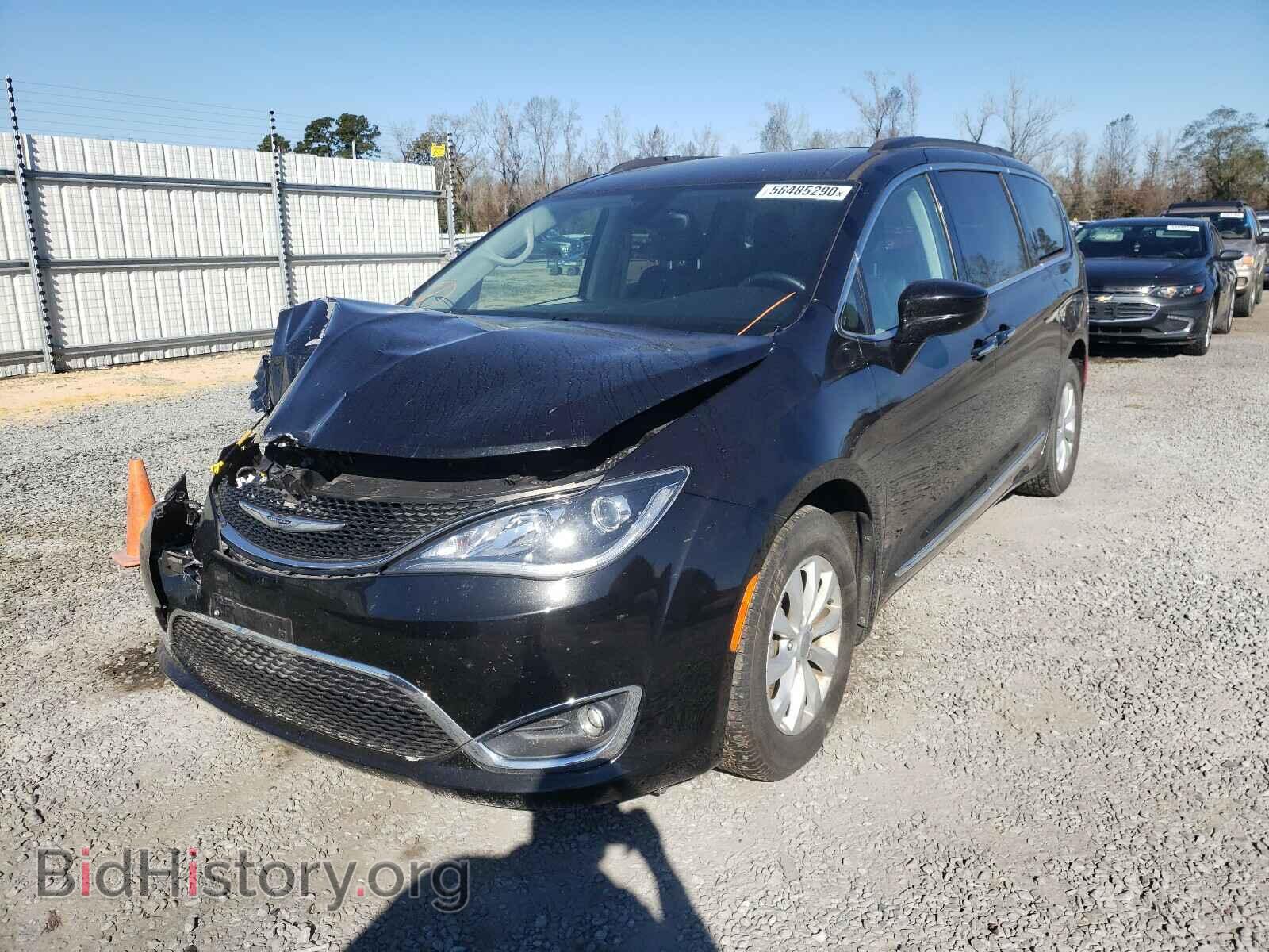 2017 CHRYSLER PACIFICA - VIN: 2C4RC1BGXHR788270 - Photo 2