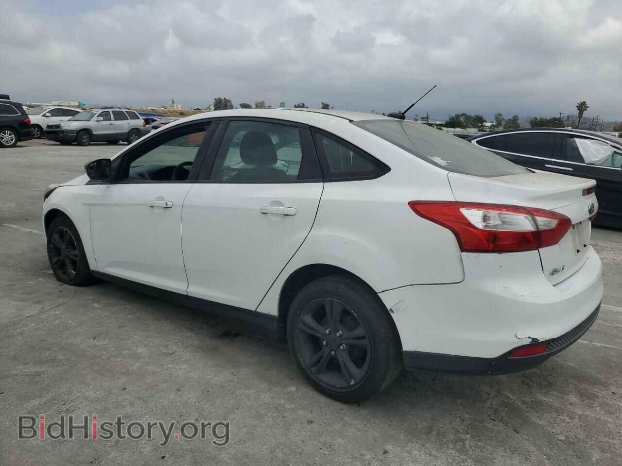 2013 FORD FOCUS - VIN: 1FADP3F26DL153743 - Фото 2