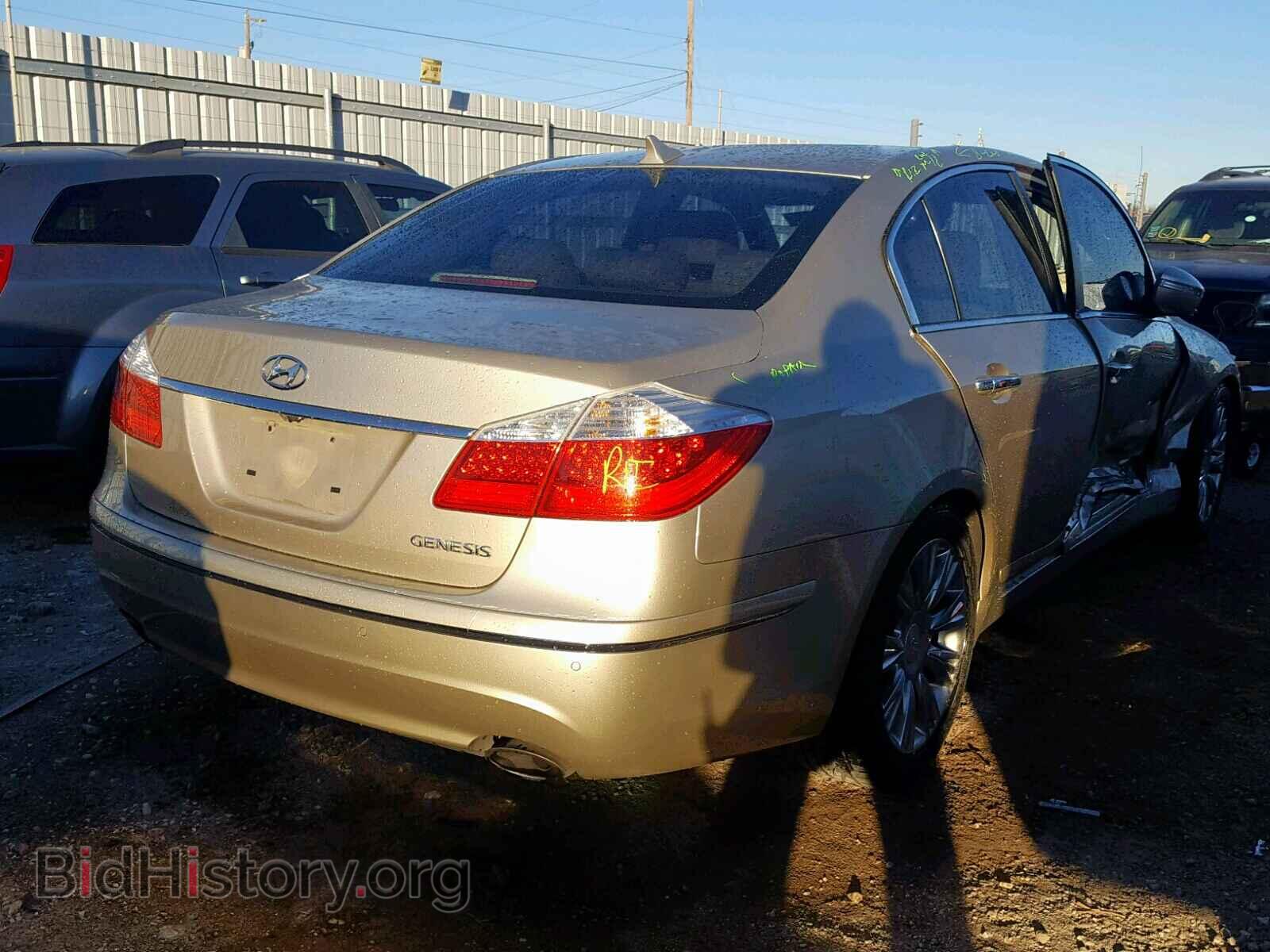 2009 HYUNDAI GENESIS - VIN: KMHGC46E89U048587 - Фото 4