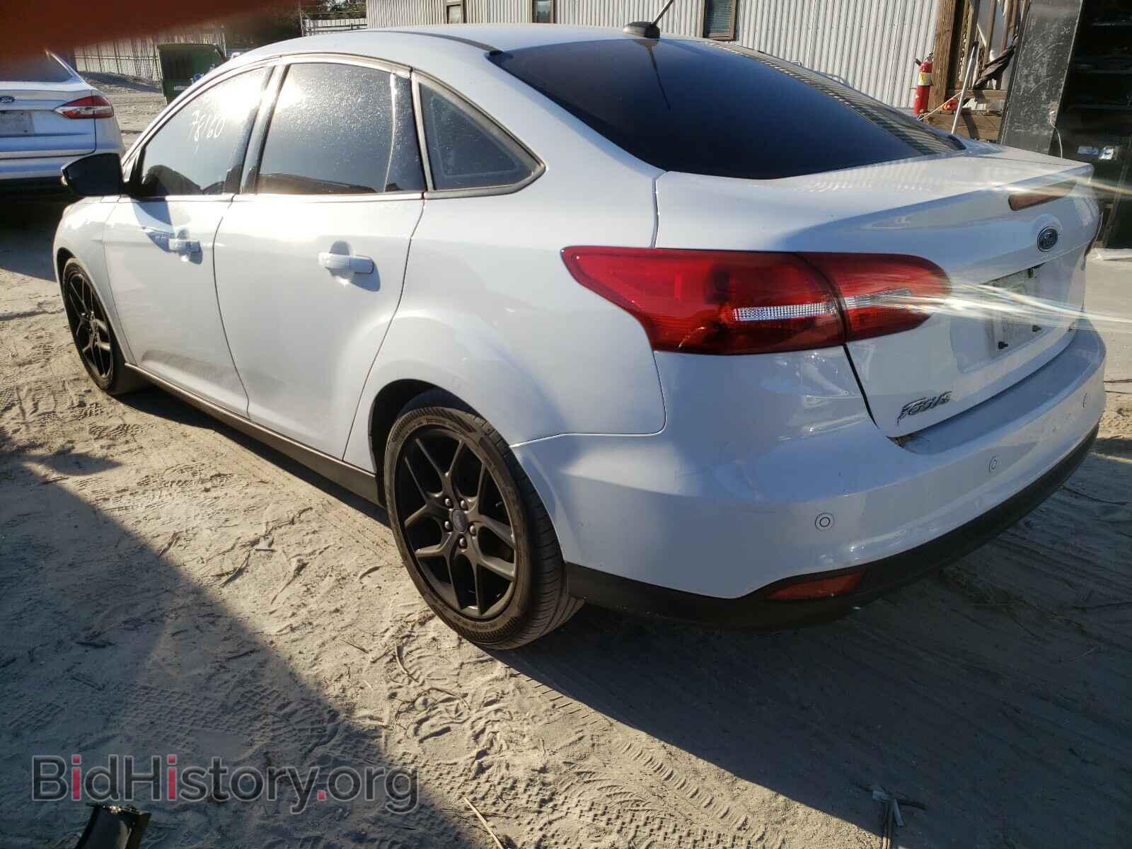 2016 FORD FOCUS - VIN: 1FADP3F25GL329900 - Фото 3