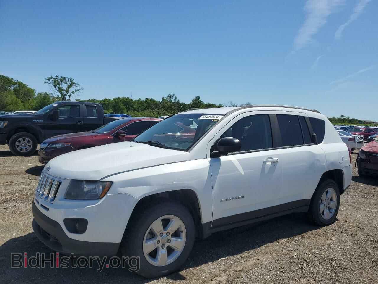 Фотография 1C4NJCBAXGD575073 - JEEP COMPASS 2016