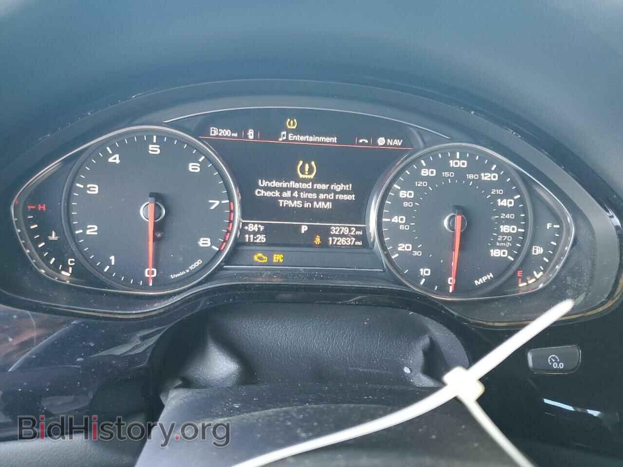2011 AUDI A8 - VIN: WAURVAFD1BN015277 - Фото 9