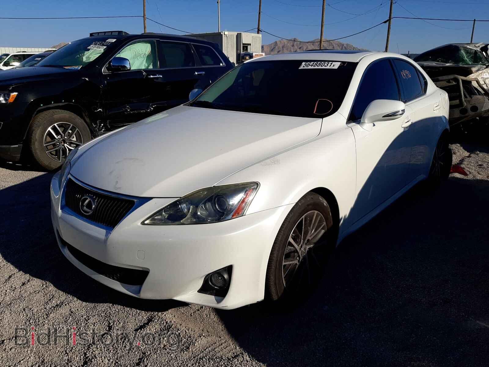 2011 LEXUS IS - VIN: JTHBF5C2XB5155774 - Фото 2