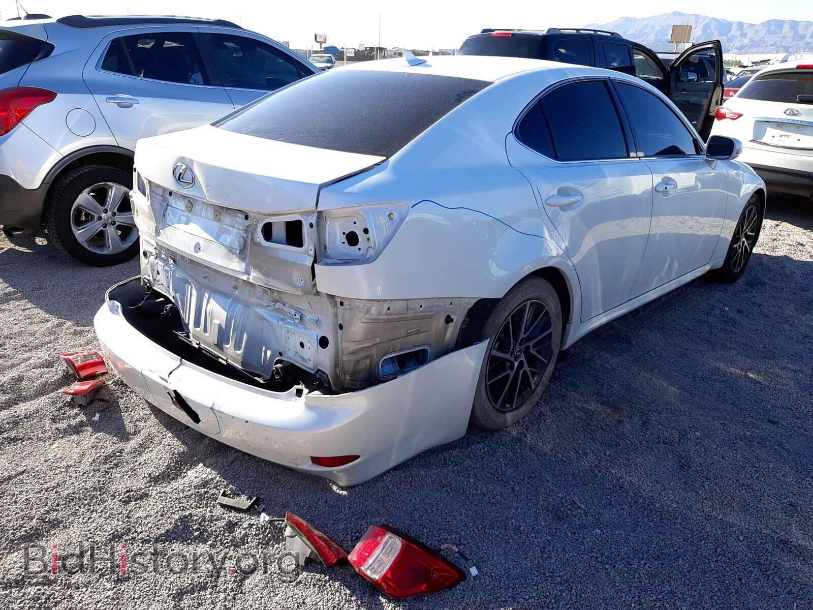 2011 LEXUS IS - VIN: JTHBF5C2XB5155774 - Фото 4