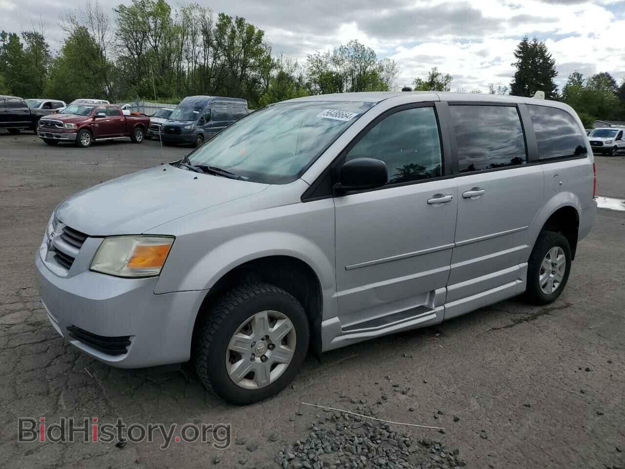 Photo 2D4RN4DE4AR420554 - DODGE CARAVAN 2010