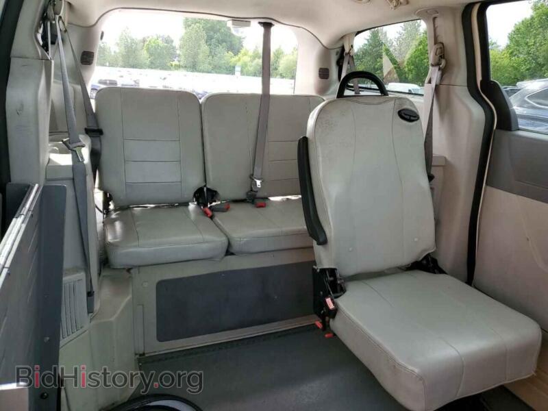 2010 Dodge CARAVAN (VIN 2D4RN4DE4AR420554) — фото 10 из 13