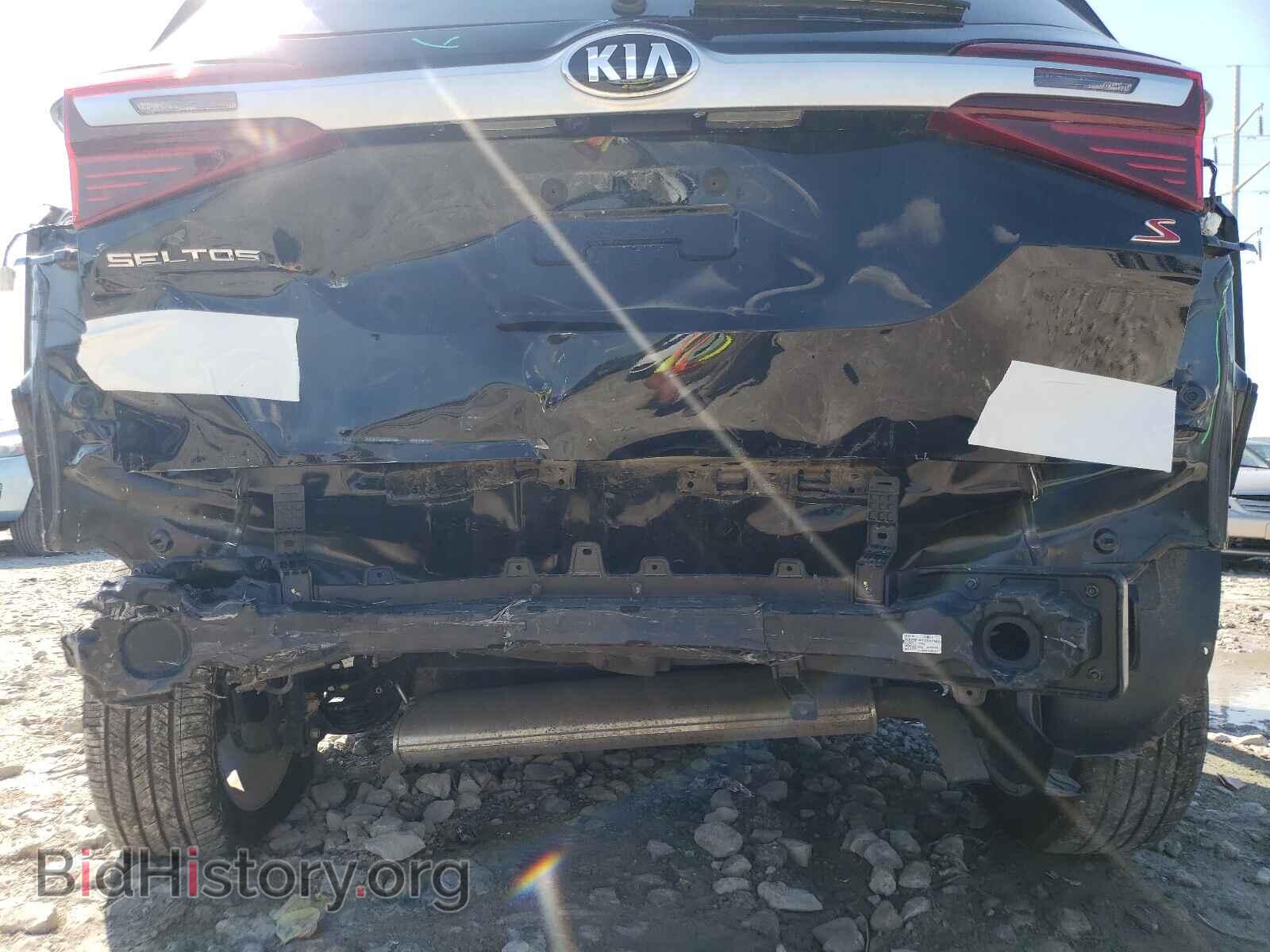 2021 KIA SELTOS - VIN: KNDEU2AA9M7106540 - Фото 9