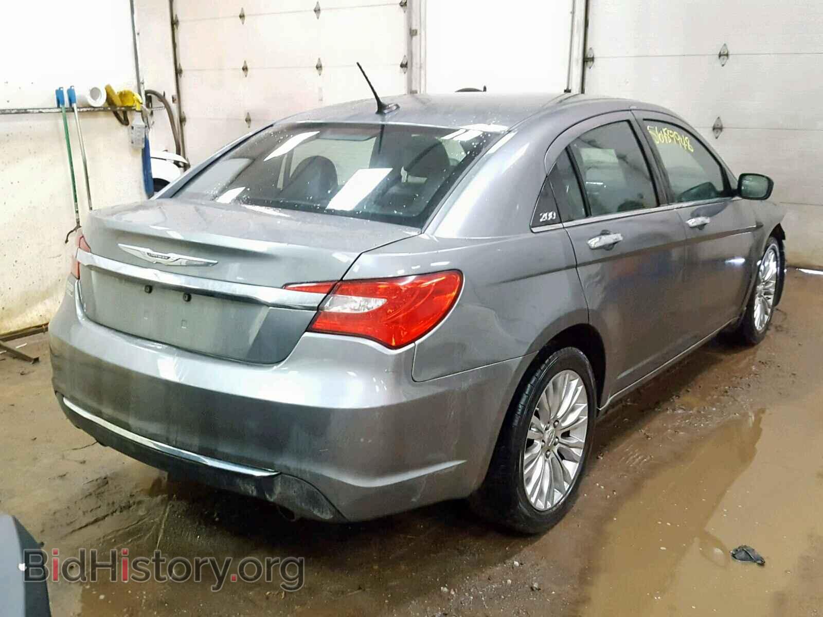 2011 CHRYSLER 200 - VIN: 1C3BC2FG3BN618651 - Фото 4