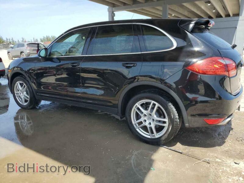 2013 Porsche CAYENNE (VIN WP1AF2A24DLA41717) — фото 2 из 13